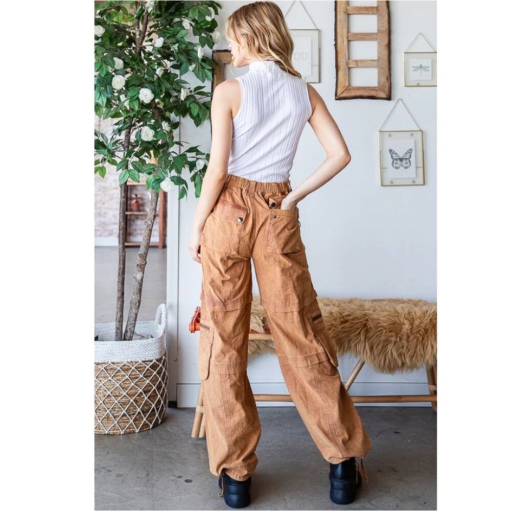 Oli & Hali Rust Orange Cargo Pants *NEW WITHOUT TAGS* - Picture 3 of 15